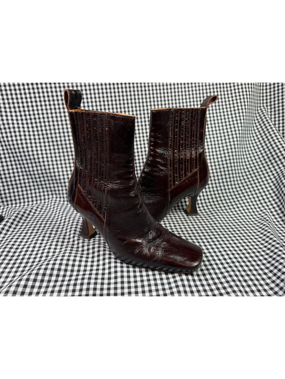 Miista Women’s EU 39 Burgundy Brown Leather Chelsea Ankle Boots Kitten Heel